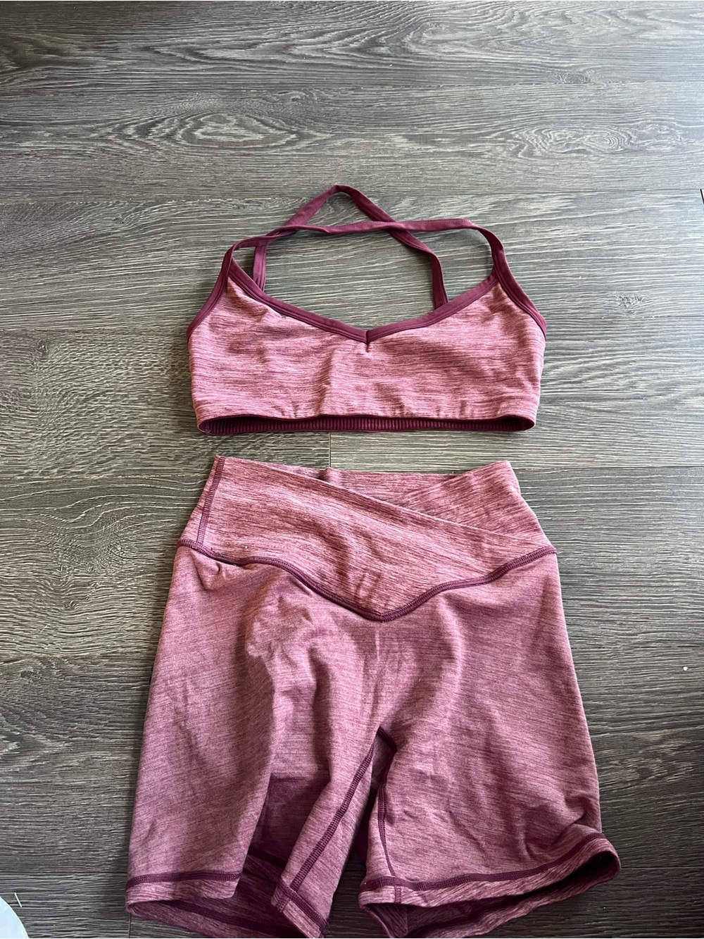 Vitality Size S Seamless Heathered Dusty Rose Sports Bra & High-Waist Shorts Set